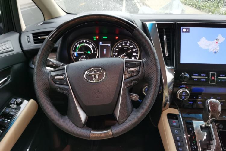 Used Toyota Vellfire 2020 Dual-Engine 2.5L HV Prestige Edition Steering Wheel