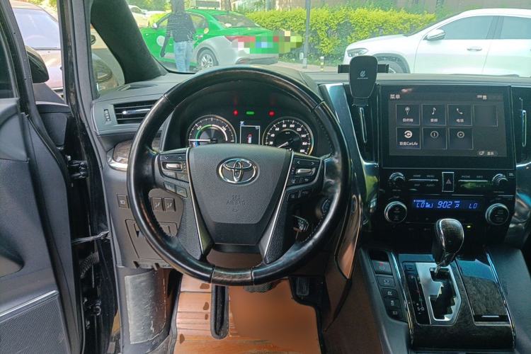Used Toyota Vellfire 2020 Dual-Engine 2.5L HV Prestige Edition Steering Wheel
