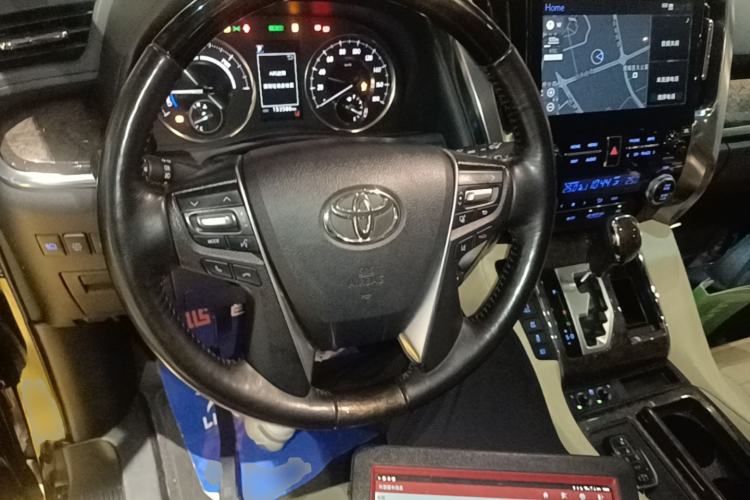Used Toyota Vellfire 2020 Dual-Engine 2.5L HV Prestige Edition Steering Wheel