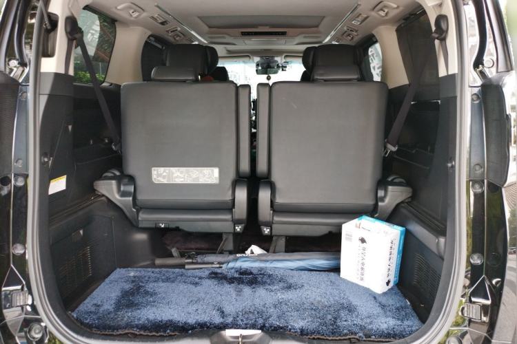 Used Toyota Vellfire 2020 Dual-Engine 2.5L HV Luxury Edition Trunk