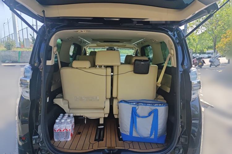 Used Toyota Vellfire 2020 Dual-Engine 2.5L HV Prestige Edition Trunk