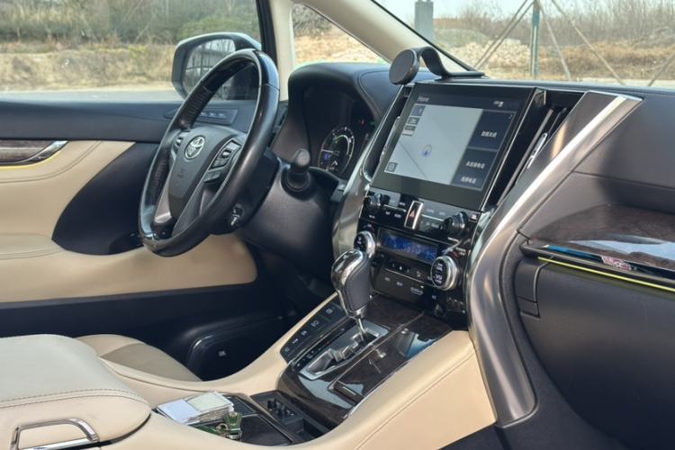 Used Toyota Vellfire 2020 Dual-Engine 2.5L HV Prestige Edition Audio And AC Panel