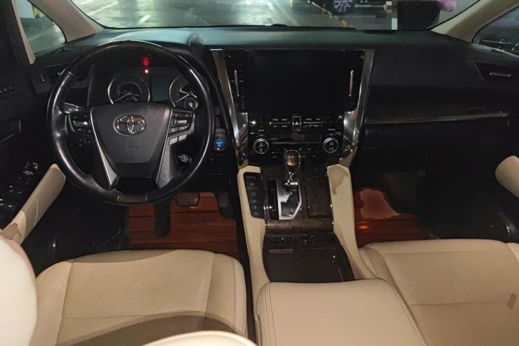 Used Toyota Vellfire 2020 Dual-Engine 2.5L HV Prestige Edition Center Console