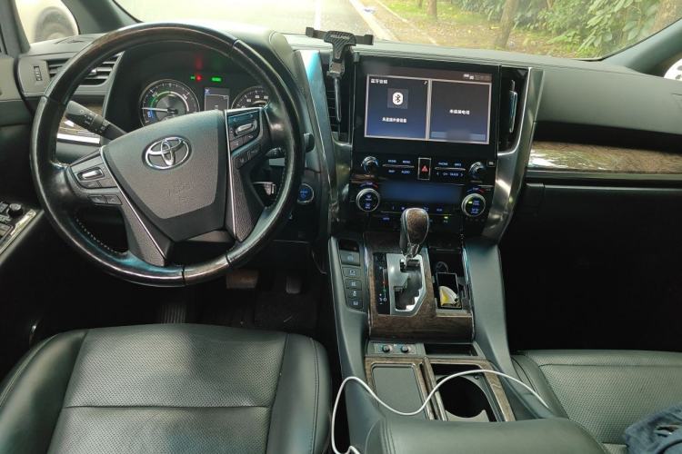 Used Toyota Vellfire 2020 Dual-Engine 2.5L HV Prestige Edition Center Console