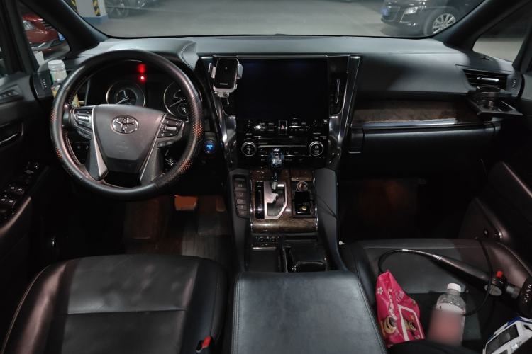 Used Toyota Vellfire 2020 Dual-Engine 2.5L HV Prestige Edition Center Console