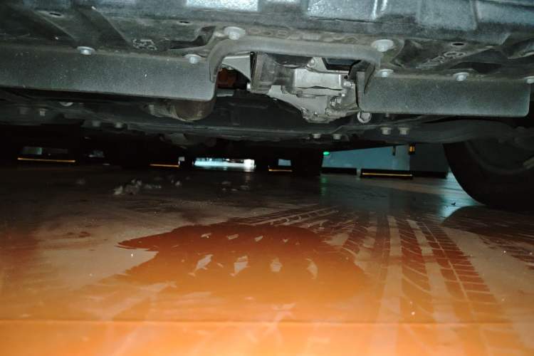 Used Toyota Vellfire 2020 Dual-Engine 2.5L HV Prestige Edition Chassis Front