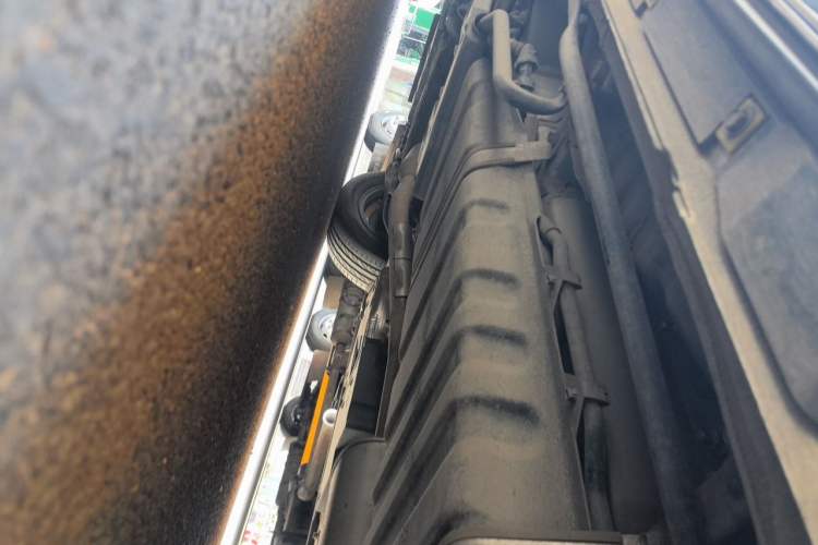 Used Toyota Vellfire 2020 Dual-Engine 2.5L Black Gold Limited Edition Chassis Rear Left