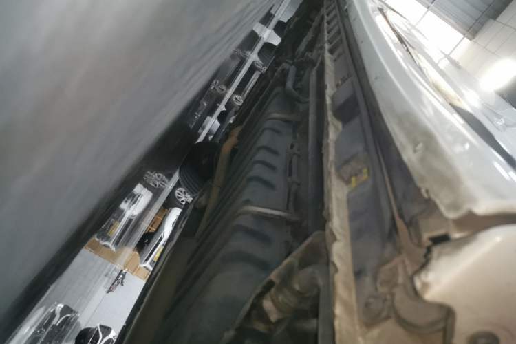 Used Toyota Vellfire 2020 Dual-Engine 2.5L HV Luxury Edition Chassis Rear Left