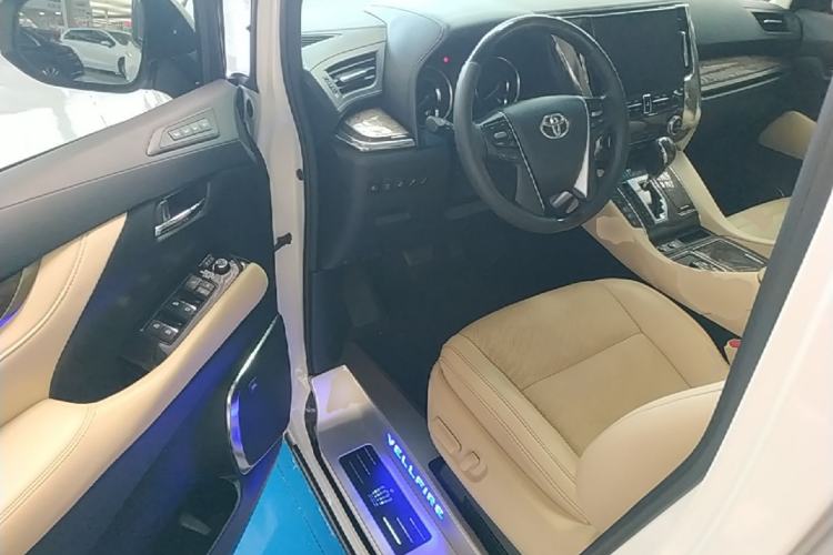 Used Toyota Vellfire 2020 Dual-Engine 2.5L HV Prestige Edition Driver Seat