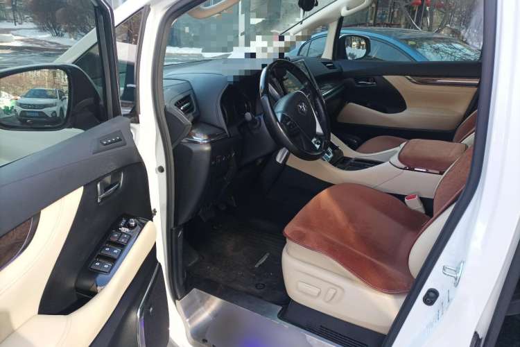 Used Toyota Vellfire 2020 Dual-Engine 2.5L HV Prestige Edition Driver Seat