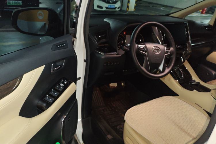 Used Toyota Vellfire 2020 Dual-Engine 2.5L HV Prestige Edition Driver Seat