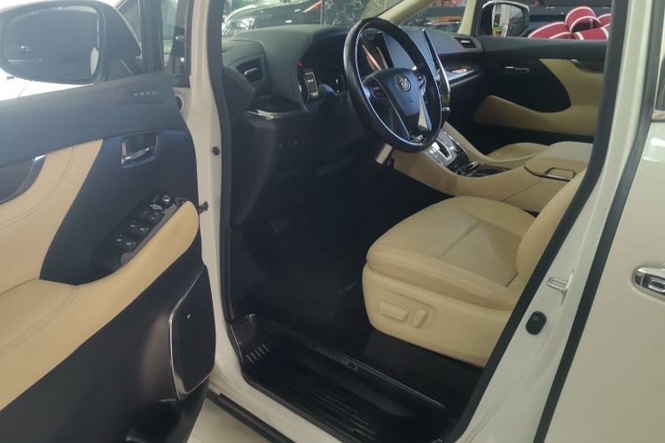 Used Toyota Vellfire 2020 Dual-Engine 2.5L HV Prestige Edition Driver Seat