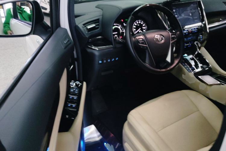 Used Toyota Vellfire 2020 Dual-Engine 2.5L HV Prestige Edition Driver Seat