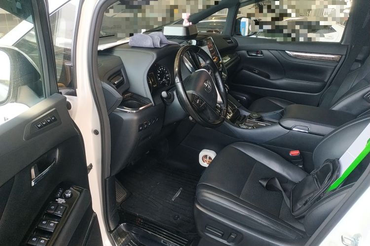Used Toyota Vellfire 2020 Dual-Engine 2.5L HV Prestige Edition Driver Seat