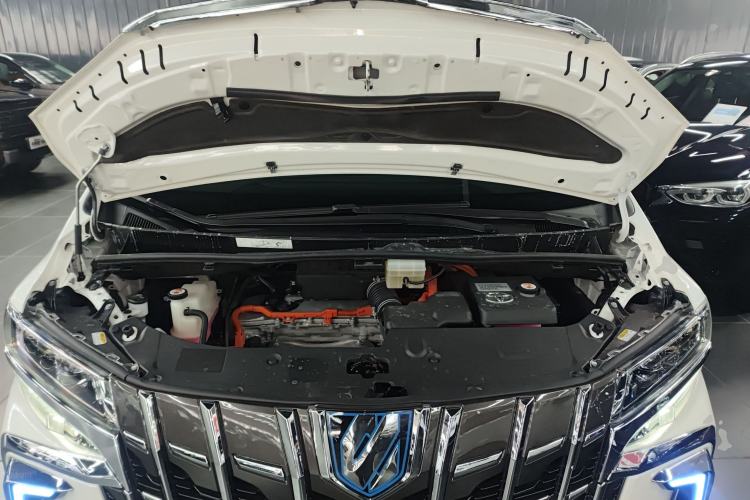 Used Toyota Vellfire 2020 Dual-Engine 2.5L Black Gold Limited Edition Engine Bay