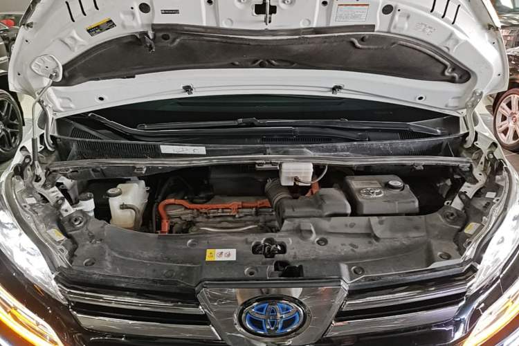 Used Toyota Vellfire 2020 Dual-Engine 2.5L HV Prestige Edition Engine Bay