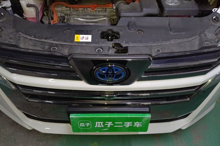 Used Toyota Vellfire 2020 Dual-Engine 2.5L HV Luxury Edition Engine Bay