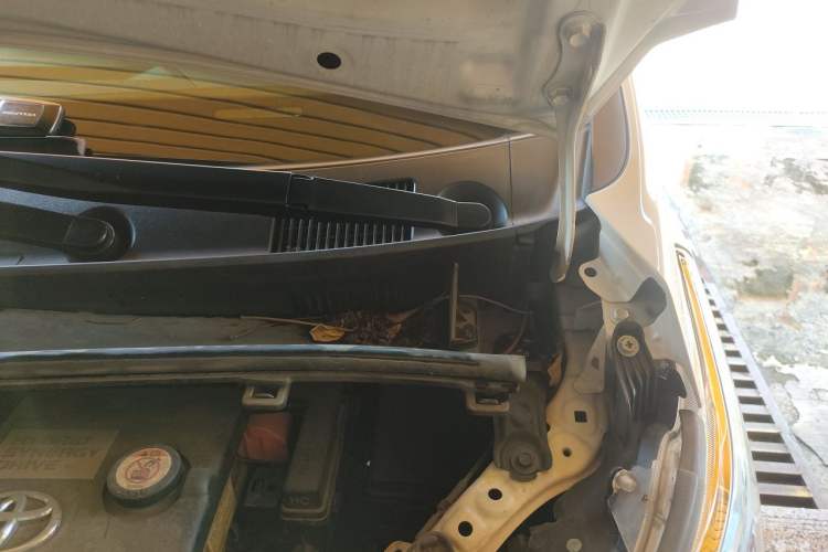 Used Toyota Vellfire 2020 Dual-Engine 2.5L HV Prestige Edition Engine Bay Left