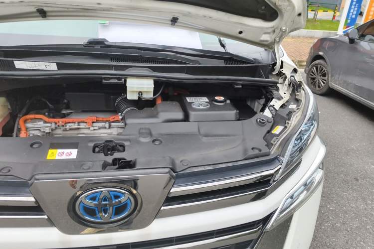 Used Toyota Vellfire 2020 Dual-Engine 2.5L HV Luxury Edition Engine Bay Left