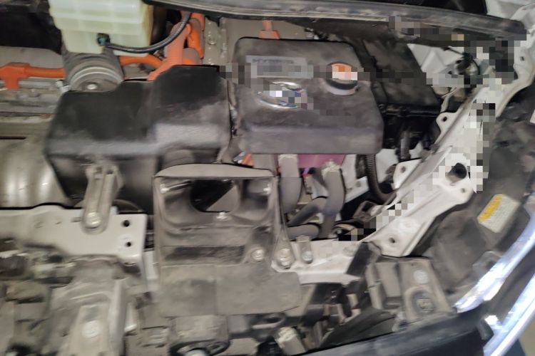 Used Toyota Vellfire 2020 Dual-Engine 2.5L HV Luxury Edition Engine Bay Left