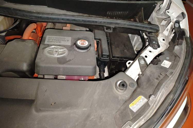 Used Toyota Vellfire 2020 Dual-Engine 2.5L HV Prestige Edition Engine Bay Left