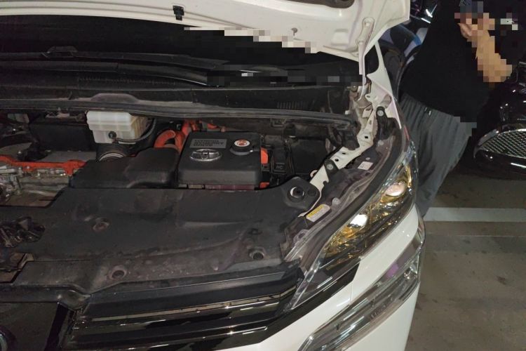 Used Toyota Vellfire 2020 Dual-Engine 2.5L HV Prestige Edition Engine Bay Left