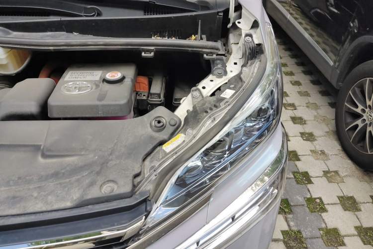 Used Toyota Vellfire 2020 Dual-Engine 2.5L HV Prestige Edition Engine Bay Left