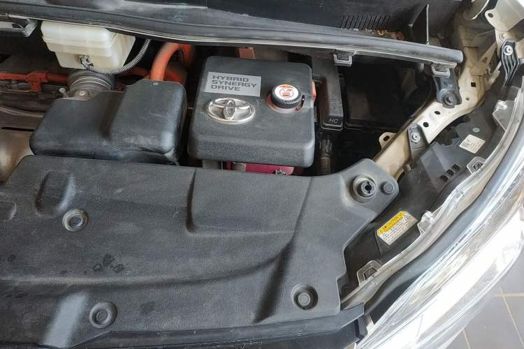 Used Toyota Vellfire 2020 Dual-Engine 2.5L HV Prestige Edition Engine Bay Left