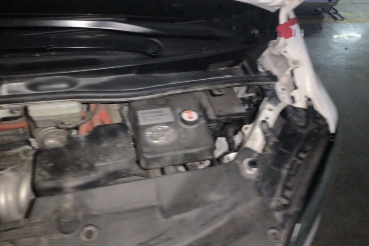Used Toyota Vellfire 2020 Dual-Engine 2.5L HV Luxury Edition Engine Bay Left