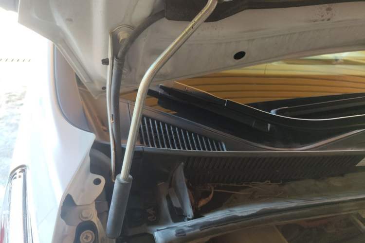 Used Toyota Vellfire 2020 Dual-Engine 2.5L HV Prestige Edition Engine Bay Right