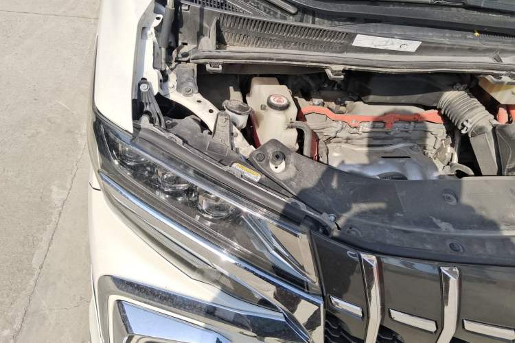Used Toyota Vellfire 2020 Dual-Engine 2.5L HV Prestige Edition Engine Bay Right