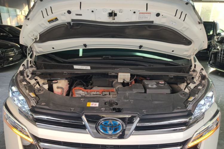Used Toyota Vellfire 2020 Dual-Engine 2.5L HV Luxury Edition Engine Bay