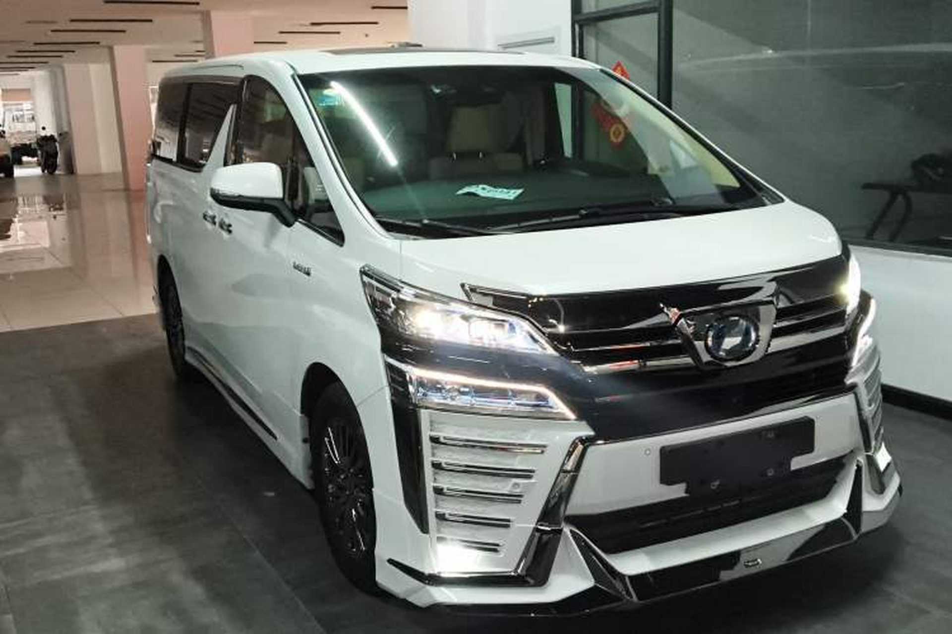 Used Toyota Vellfire 2020 Dual-Engine 2.5L HV Prestige Edition Exterior 1