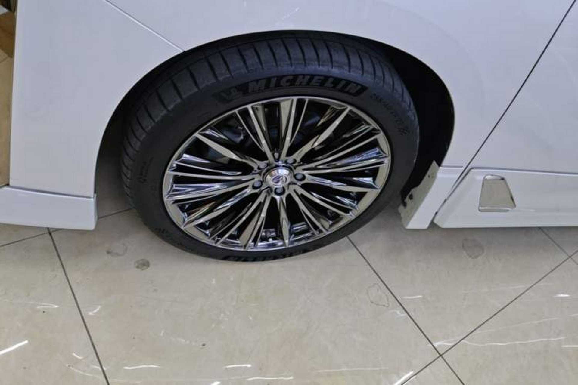 Used Toyota Vellfire 2020 Dual-Engine 2.5L HV Prestige Edition Exterior 1