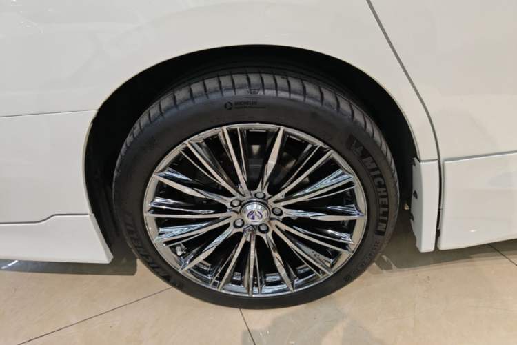 Used Toyota Vellfire 2020 Dual-Engine 2.5L HV Prestige Edition Exterior 2