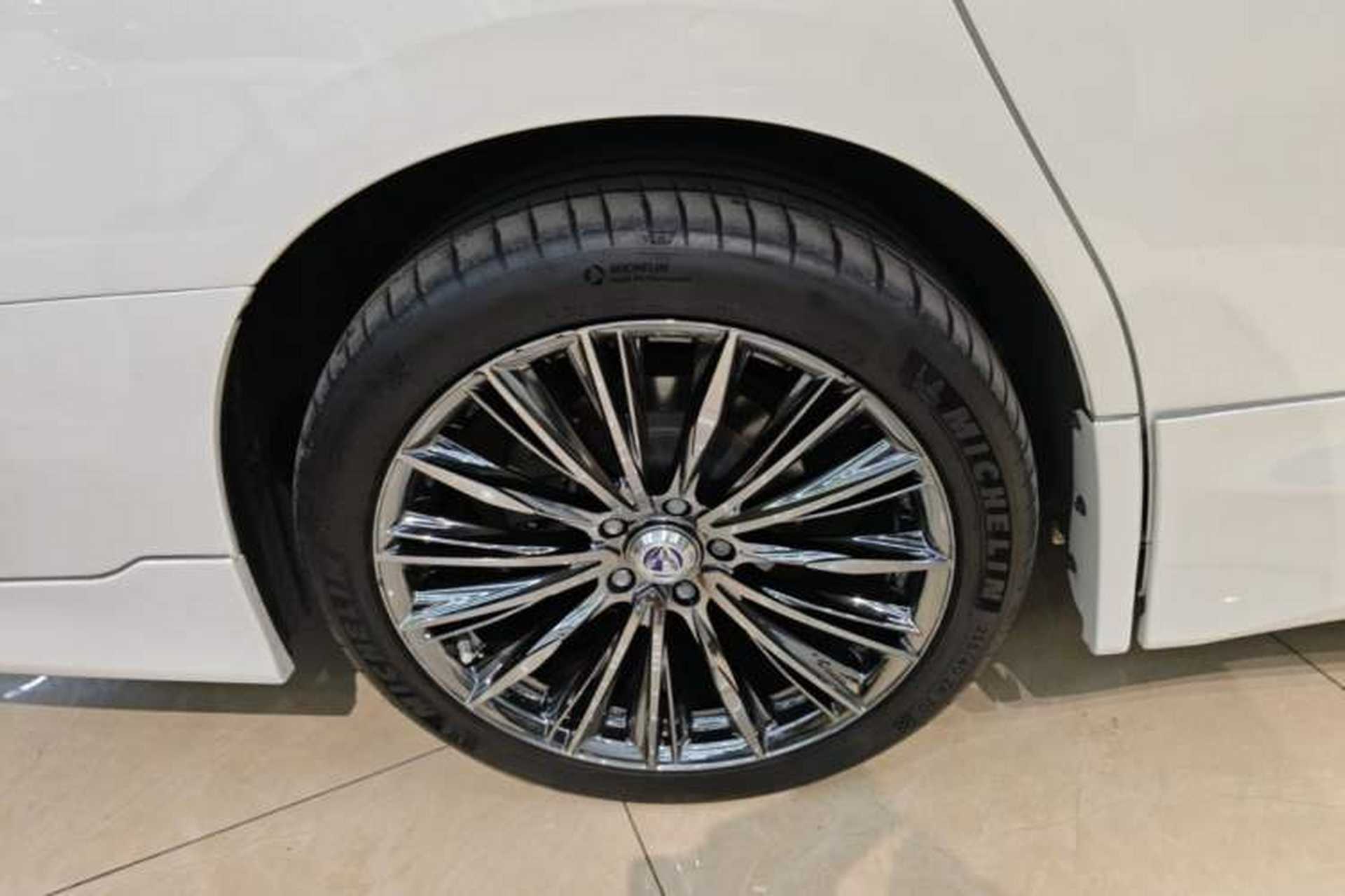 Used Toyota Vellfire 2020 Dual-Engine 2.5L HV Prestige Edition Exterior 2