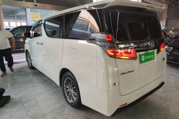Used Toyota Vellfire 2020 Dual-Engine 2.5L HV Luxury Edition Exterior 2