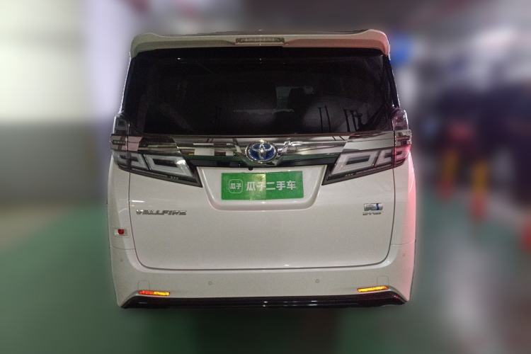 Used Toyota Vellfire 2020 Dual-Engine 2.5L HV Luxury Edition Exterior 3