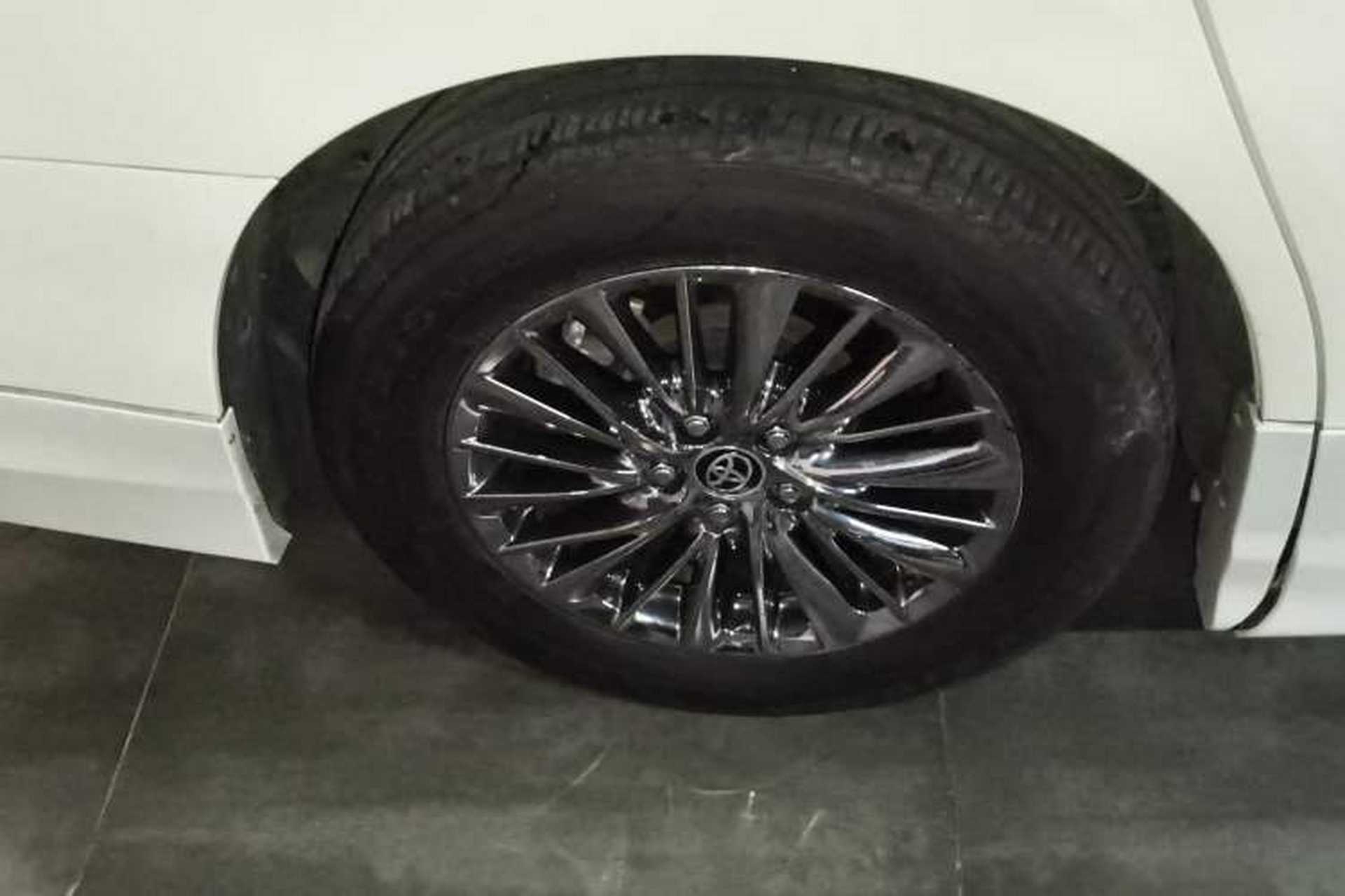 Used Toyota Vellfire 2020 Dual-Engine 2.5L HV Prestige Edition Exterior 5