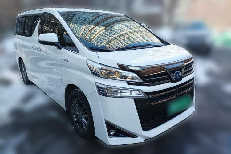 Used Toyota Vellfire 2020 Dual-Engine 2.5L HV Prestige Edition Front Right 45 Deg