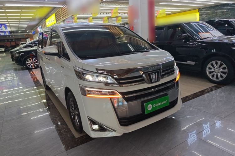 Used Toyota Vellfire 2020 Dual-Engine 2.5L HV Prestige Edition Front Right 45 Deg