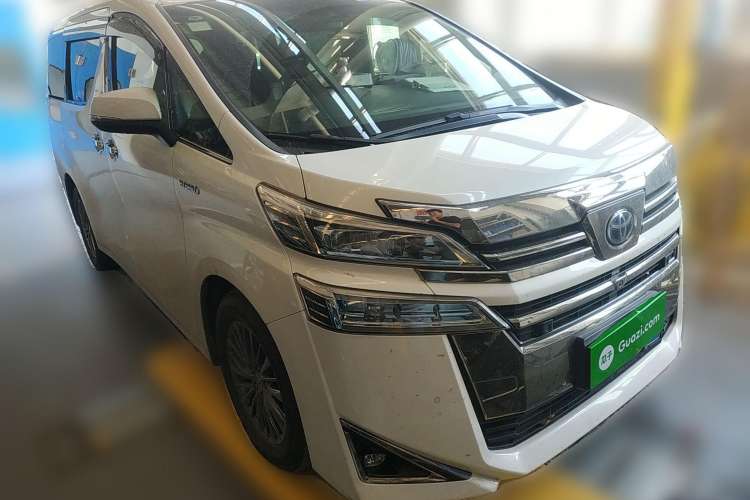 Used Toyota Vellfire 2020 Dual-Engine 2.5L HV Prestige Edition Front Right 45 Deg