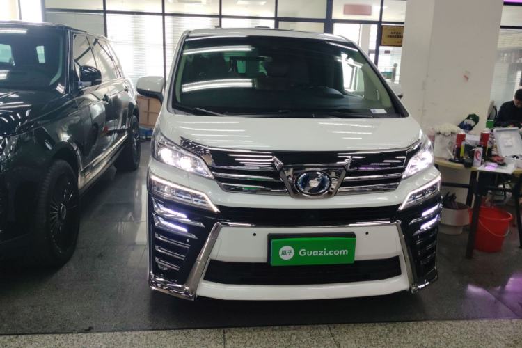 Used Toyota Vellfire 2020 Dual-Engine 2.5L HV Prestige Edition Front
