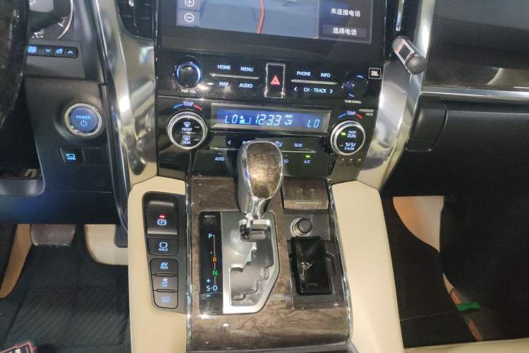 Used Toyota Vellfire 2020 Dual-Engine 2.5L HV Prestige Edition Gear Lever