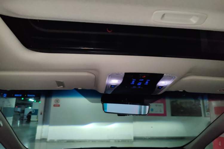 Used Toyota Vellfire 2020 Dual-Engine 2.5L HV Luxury Edition Headliner