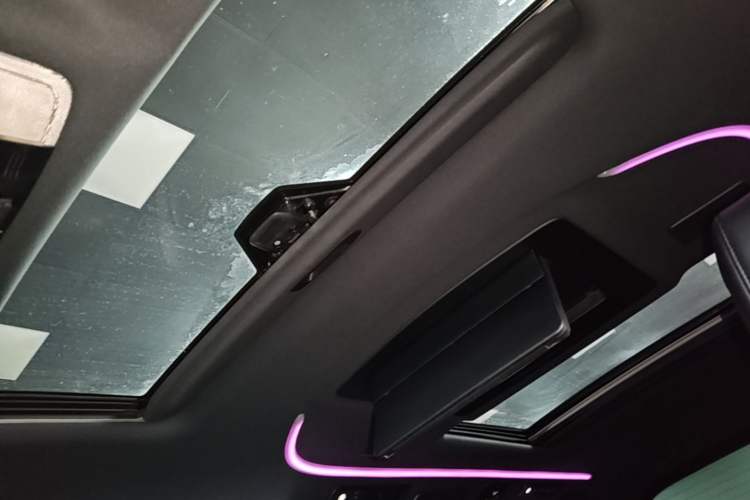 Used Toyota Vellfire 2020 Dual-Engine 2.5L HV Prestige Edition Headliner