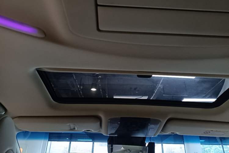 Used Toyota Vellfire 2020 Dual-Engine 2.5L HV Prestige Edition Headliner