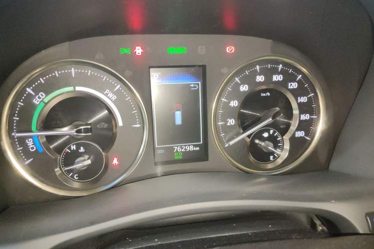 Used Toyota Vellfire 2020 Dual-Engine 2.5L HV Prestige Edition Instrument Cluster