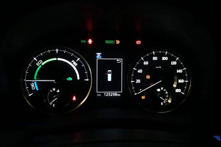 Used Toyota Vellfire 2020 Dual-Engine 2.5L HV Prestige Edition Instrument Cluster