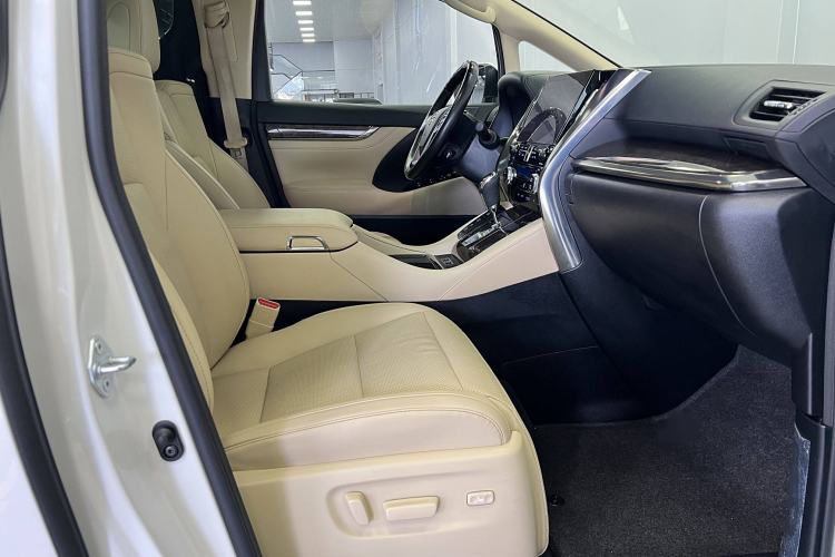 Used Toyota Vellfire 2020 Dual-Engine 2.5L HV Prestige Edition Interior 13
